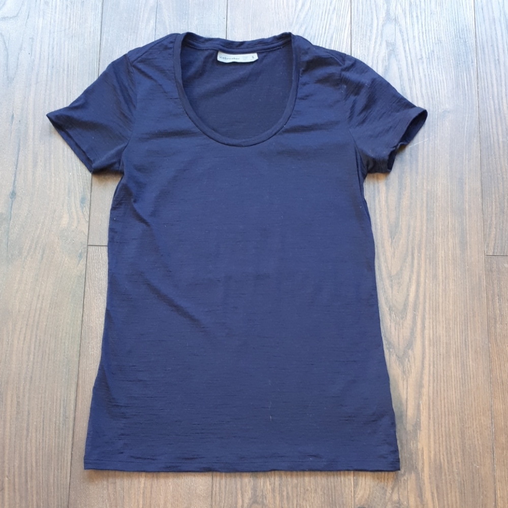 Icebreaker Women's Navy Top